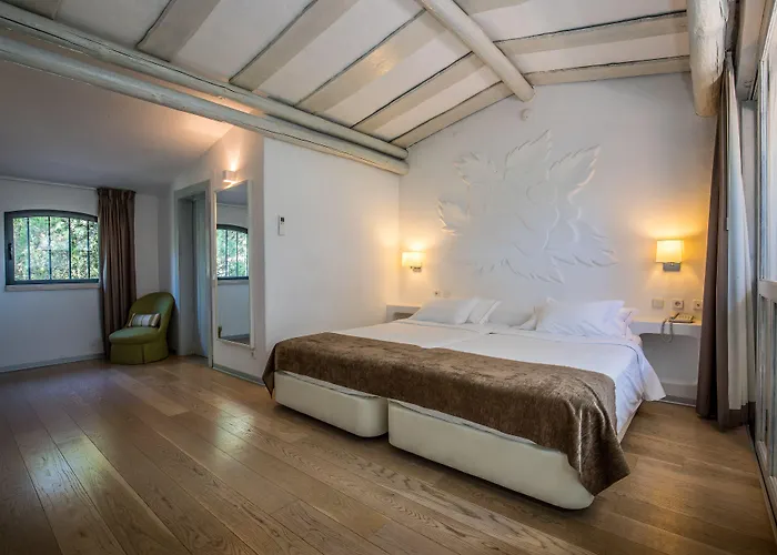 Onyria Quinta Da Marinha 5* Віавіа